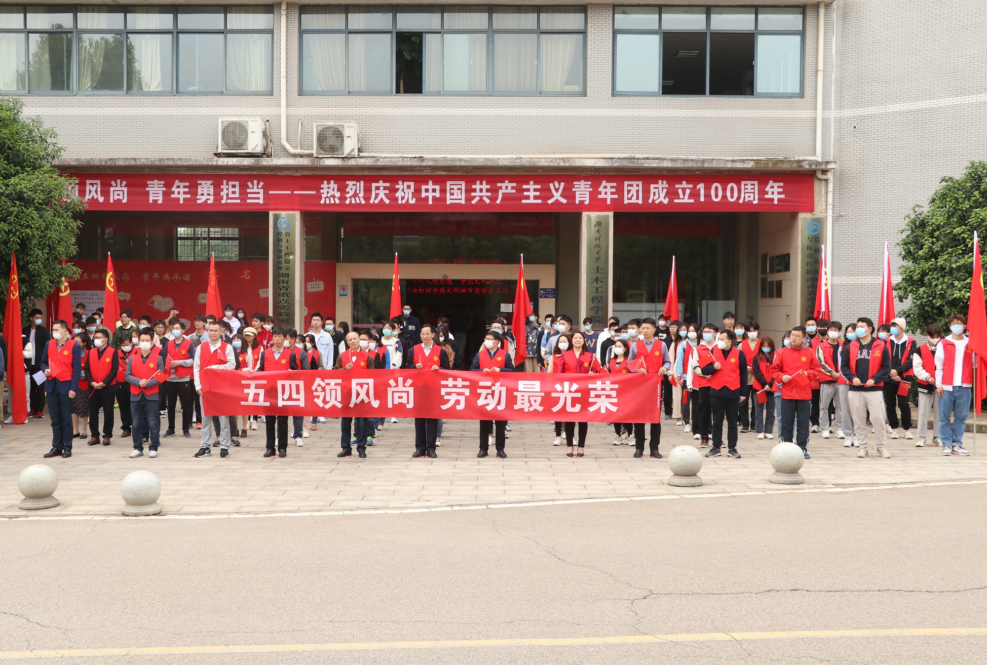 6b1f7c15a3334f2c8fe3b21575211946.jpg 6b1f7c15a3334f2c8fe3b21575211946.jpg